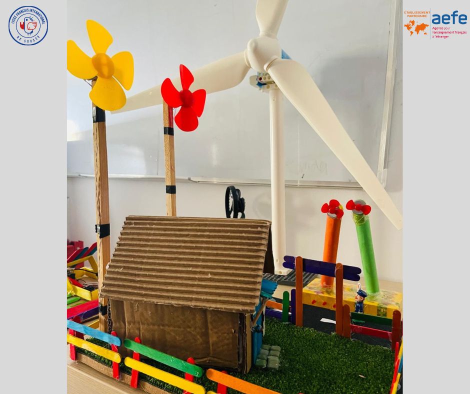 🌬️ Un Vent de Changement : Le Projet Éolienne des 5ème E 🌬️ 