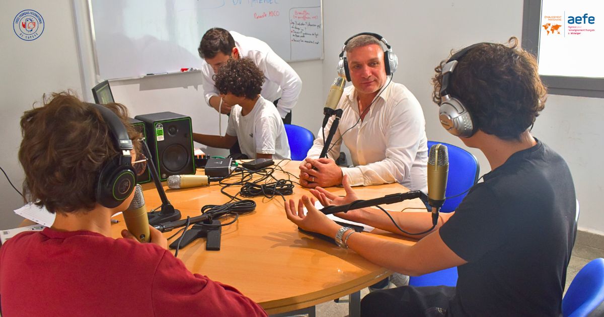 La webradio du LFI entre en scène pour la Semaine des Lycées Français dans le Monde ! 